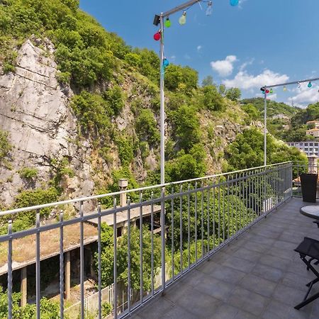 Stunning Apartment In Quiet Street Near Center With Free Parking 4 Floor Rijeka Exteriér fotografie